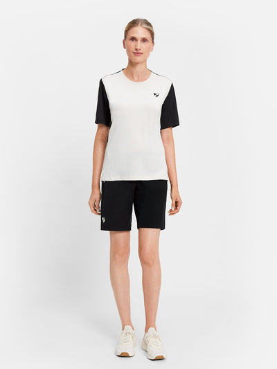 black.white fog